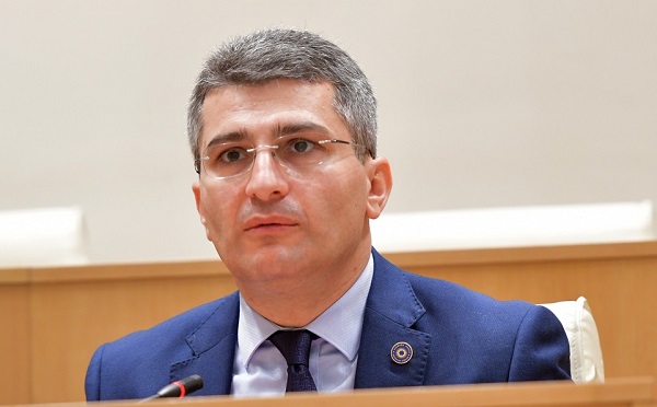 პარლამენტის ტრიბუნიდან ეუბნებით მთელ მსოფლიოს, ევროპას, ევროკავშირს, რომ ჩვენ არ გვაქვს შესრულებული რეკომენდაციები, რაც არის ტყუილი და ეს არის საქართველოს საწინააღმდეგო მოქმედება - მამუკა მდინარაძე