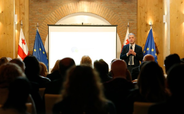 განათლება არის ის მთავარი იარაღი, რაც შეიძლება გლობალური გამოწვევების დასაძლევად გამოვიყენოთ - ოთარ შამუგია