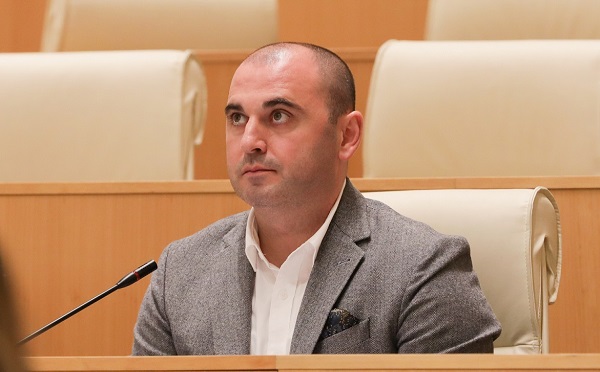 სხვა მოსამართლეებიც გამოიკვეთებიან, ვისაც  ეს ოთხი მოსამართლე აშანტაჟებდა, ემუქრებოდა ან ზეწოლას ახორციელებდა - ლევან ხაბეიშვილი