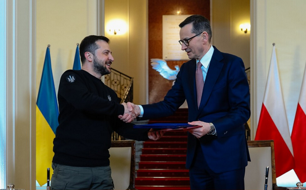 პოლონეთმა და უკრაინამ ხელი მოაწერეს სამხედრო დახმარების შეთანხმებას, Rosomak-ის ტიპის ჯავშანტრანსპორტიორების მიწოდების შესახებ