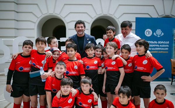 თბილისის მერიამ საქართველოს რაგბის კავშირს მიწის ნაკვეთი გადასცა