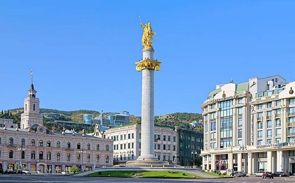 26 მაისისადმი მიძღვნილი ღონისძიების გამო, თავისუფლების მოედანსა და შოთა რუსთაველის გამზირზე  ტრანსპორტის მოძრაობა დროებით შეიზღუდება