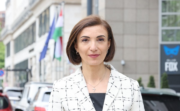 ვიზიტის ფარგლებში პრემიერ-მინისტრი  გამართავს მაღალი დონის ორმხრივ შეხვედრებს, რაც კიდევ ერთხელ ხაზს უსვამს საქართველოსა და უნგრეთს შორის არსებულ მჭიდრო ურთიერთობს - თამარ ლილუაშვილი