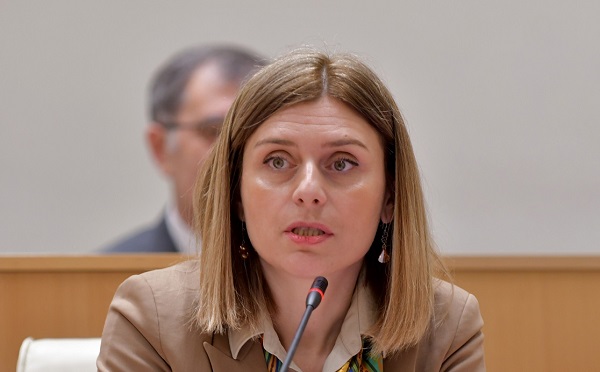 „ქართული ოცნება“ გადავიდა ღიად და დაუფარავად კრემლის მსახურებაში, შევუერთდები ყველა აქციას, რომელიც ემსახურება ჩვენი გაცხადებული საგარეო ვექტორის დაცვას - თეონა აქუბარდია