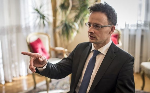 უნგრეთის საგარეო საქმეთა მინისტრი ამერიკის საელჩოს „ომის პროპაგანდაში“ ადანაშაულებს