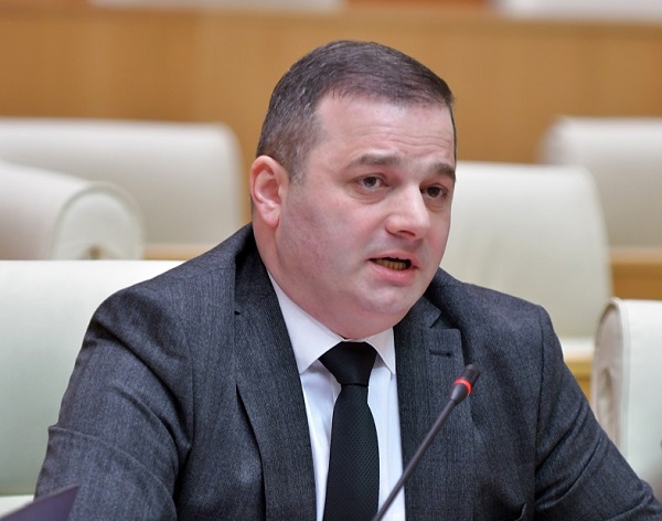 „ქოლცენტრების“ დანაშაულების საქმესთან დაკავშირებით საერთაშორისო გამოძიება კონკრეტულ შედეგებამდე მივა და ამ დანაშაულის დადასტურების შემთხვევაში, ქვეყანას ძალიან მძიმე პოლიტიკური შედეგები ელოდება - შალვა კერესელიძე