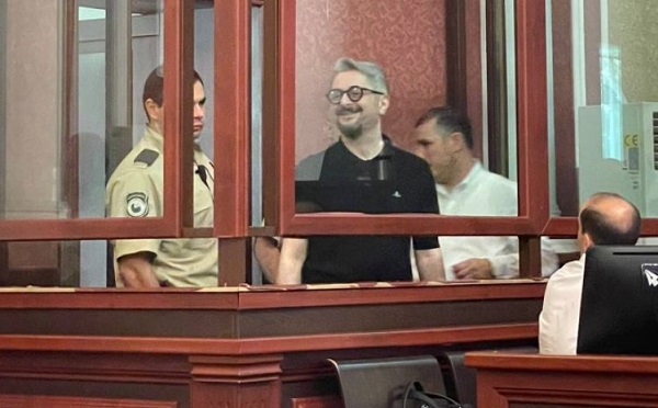 პრესის თავისუფლების დღეს მედიის წარმომადგენლები ნიკა გვარამიას სოლიდარობის აქციას მართავენ
