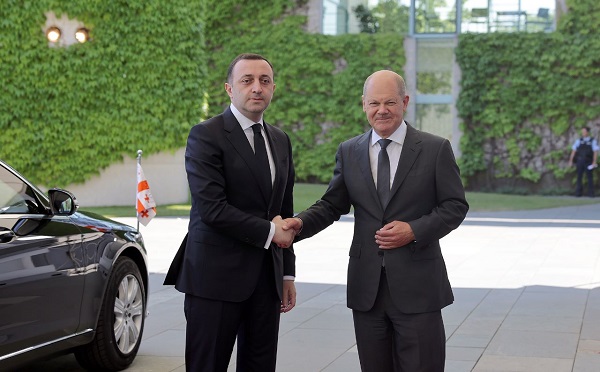 ირაკლი ღარიბაშვილი ბერლინში ოლაფ შოლცს შეხვდა
