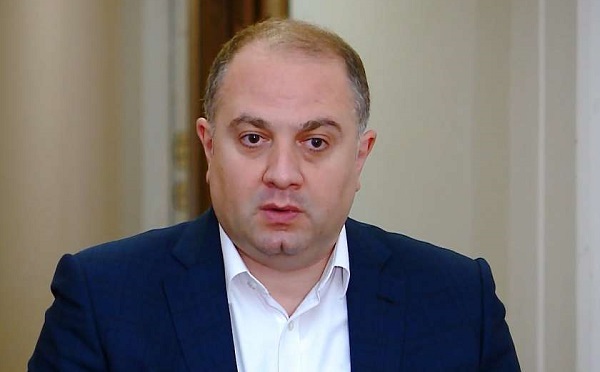 მოლდოველი და უკრაინელი კოლეგების მიმართ დიდი პატივისცემის მიუხედავად, ზუსტად ვიცი, რომ ჩემი ქვეყანა ინსტიტუციური მდგრადობით გაცილებით უფრო ძლიერია - ირაკლი ჩიქოვანი
