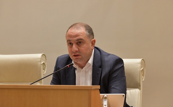 საქართველო უკრაინასთან ჩამორჩენილია მხოლოდ ომის არარსებობით, დანარჩენ შემთხვევაში, საქართველო არის ლიდერი, როგორც ევროკავშირის ასევე ნატოს მიმართულებით - ირაკლი ჩიქოვანი