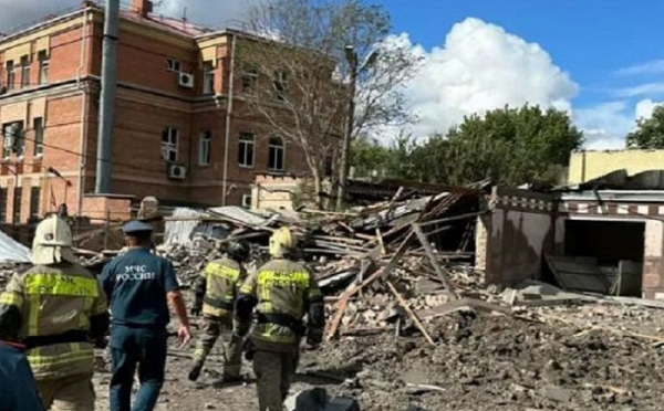 რუსეთის ქალაქ ტაგანროგის ცენტრში ძლიერი აფეთქება მოხდა, დაშავდა 12 ადამიანი