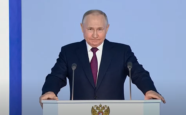 ვლადიმირ პუტინი ჩინეთში ვიზიტს გეგმავს - Bloomberg