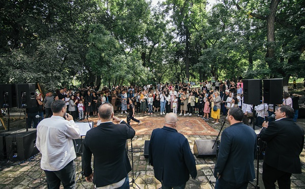 კახა კალაძე კრწანისობის დღესასწაულს დაესწრო