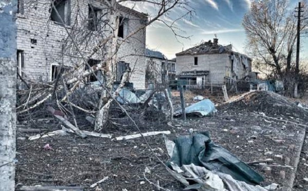 ხუთი ადამიანი დაშავდა ხერსონის რეგიონში რუსეთის ძალების დაბომბვის შედეგად, დაზიანებულია 20-ზე მეტი სახლი
