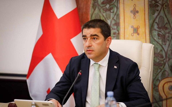საკონსტიტუციო სასამართლომ დაადგინა, რომ პრეზიდენტმა კონსტიტუცია დაარღვია, სჯობს საკითხი  მიმდინარე კვირაში განვიხილოთ და კენჭისყრაზე დავაყენოთ - შალვა პაპუაშვილი