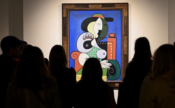 Sotheby's-ის აუქციონზე პაბლო პიკასოს ნახატი "ქალი საათით" 139 მილიონ დოლარად გაიყიდა 