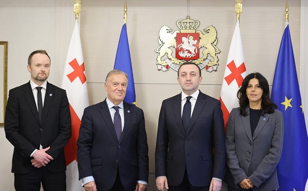 ირაკლი ღარიბაშვილი ვენეციის კომისიის დელეგაციას შეხვდა