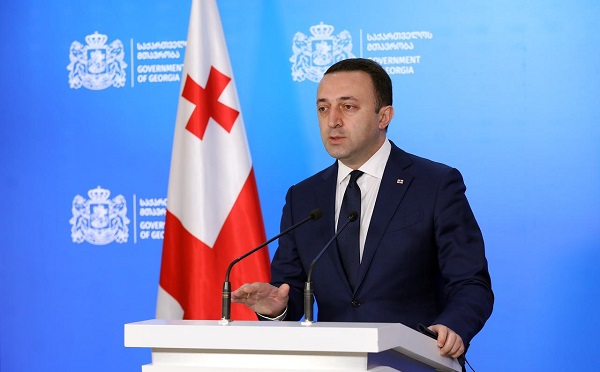 2012 წელს მასწავლებლის საშუალო ხელფასი იყო 330 ლარი და დღეს არის 1230 ლარი, უკვე გაზრდილია  270%-ით, 2024 წლიდან მასწავლებლის ხელფასი გახდება 1700-1800 ლარი და ზევით - ირაკლი ღარიბაშვილი