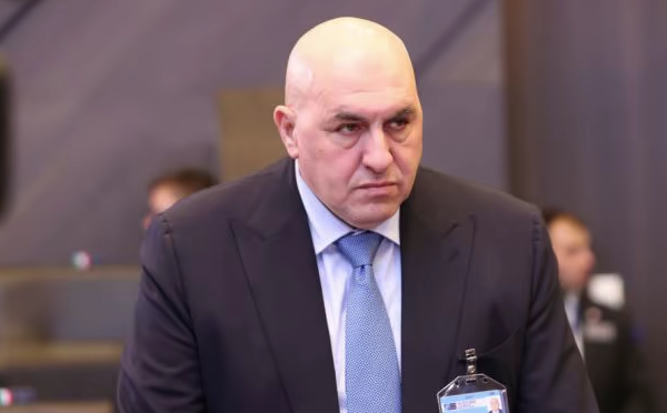 იტალიის თავდაცვის მინისტრი აცხადებს, რომ აუცილებელია დაიწყოს მოლაპარაკებები უკრაინაში ომის დასასრულებლად