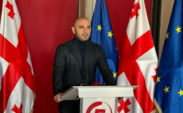 მთავრობის სხდომა როდესაც ტარდება, უნდა გვესმოდეს, რომ ბანკი „ქართუს“, ბიძინა ივანიშვილის თანამშრომლები იკრიბებიან მის საკეთილდღეოდ - ლევან ხაბეიშვილი