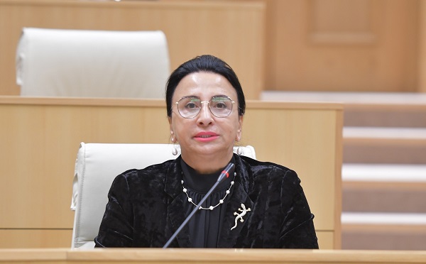 შედეგებს, თუ  ვის პარტიაშია  დაპირისპირება, ვის ენგრევა თავზე პარტია, ვისი რეიტინგი უახლოვდება ნულს, 2024 წლის ოქტომბერში ერთად დავითვლით - რიმა ბერაძე ოპოზიციას