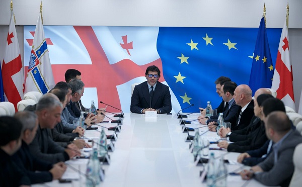„თბილისი-ევროპული ქალაქი“ - ამ სლოგანით დედაქალაქში ქვეყნის მთავარი ნაძვის ხე 15 დეკემბერს აინთება, „საახალწლო სოფელი“ კი 16 დეკემბრიდან გაიხსნება - კახა კალაძე