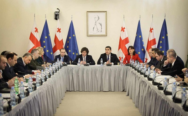 ევროკავშირის 9 რეკომენდაციასთან დაკავშირებით პარლამენტში შეხვედრა მიმდინარეობს