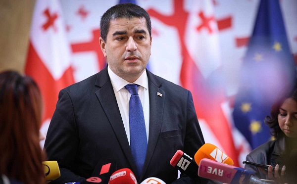 ირაკლი კობახიძე პრემიერის თანამდებობაზე იქნება წინ გადადგმული ნაბიჯი ქართული დემოკრატიისთვის, პრემიერ-მინისტრი პირველად შეირჩევა პარლამენტის წიაღიდან - შალვა პაპუაშვილი