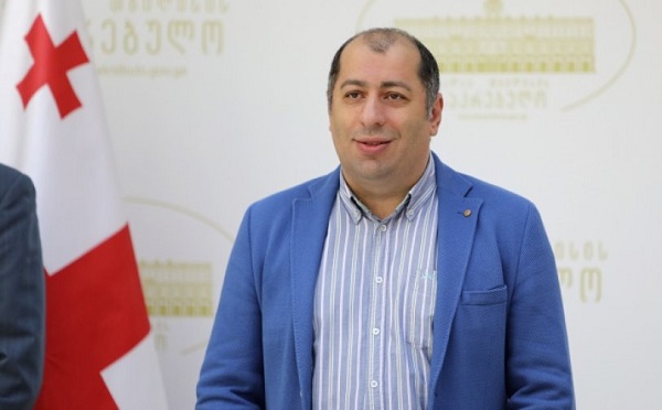 მივიღე გადაწყვეტილება დავტოვო „ნაციონალური მოძრაობა“, ვფიქრობ, ნიკა გვარამია და ახალი ადამიანების ჯგუფი ქვეყანას გამოიყვანს ჭაობიდან - გოგა ონიანი