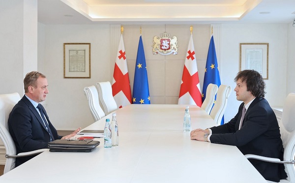 ირაკლი კობახიძე დაზვერვის სამსახურის უფროსს შეხვდა
