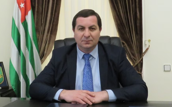 ოკუპირებული აფხაზეთის ე.წ. შინაგან საქმეთა მინისტრი უარყოფს ინფორმაციას დავით ხიდაშელთან მოლაპარაკების შესახებ - „ეხო კავკაზა“