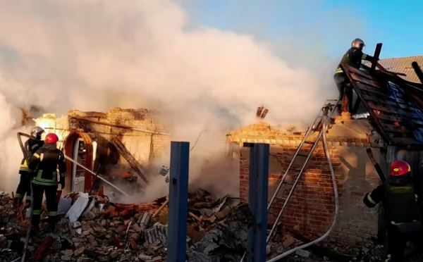 კიევის ოლქში რუსეთის თავდასხმის შედეგად 14 საცხოვრებელი სახლი დაინგრა და დაზიანდა, 2 ადამიანი დაშავდა