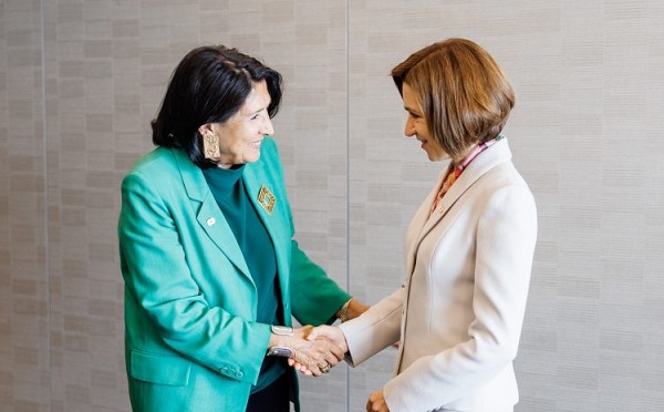 სალომე ზურაბიშვილი შვეიცარიაში, მოლდოვის პრეზიდენტს მაია სანდუს შეხვდა