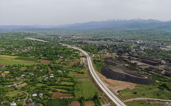 აღმოსავლეთიდან დასავლეთის მიმართულებით ტრანსპორტი, დროებით, ძველი გზით იმოძრავებს