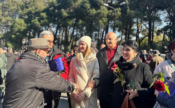 სალომე ზურაბიშვილის მიერ მიხეილ სააკაშვილის შეწყალება იქნება მნიშვნელოვანი დასტური, რომ, ქართველ ხალხთან ერთად, ნამდვილად ყველა ღონით იბრძვის ჩვენი ქვეყნის ევროპული მომავლისთვის - თინა ბოკუჩავა 