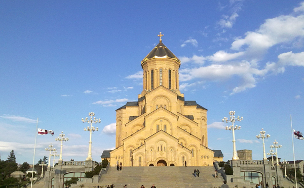 დღეს ღვთისმშობლის წილხვდომილობისა და წმინდა ანდრია პირველწოდებულის საქართველოში შემობრძანების დღეა