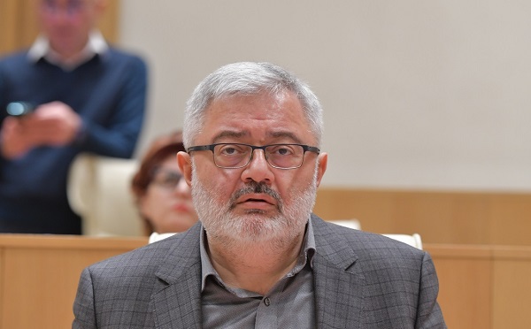 ბიძინა ივანიშვილი ვერ გაუმკლავდა თავის ავტორიტარულ და მესიანისტურ ვნებებს და სწორედ ამან დააბრუნა უკან, რუსეთთან - დავით უსუფაშვილი