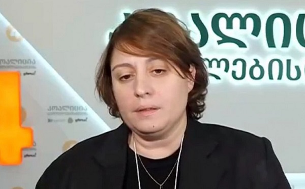 ერთმანეთს თუ არ მოვუსმინეთ, ყველა გადავიჩეხებით, კრიტიკა მისაღებია, მაგრამ ცარიელ კარს ნუ ამტვრევთ - ელენე ხოშტარია