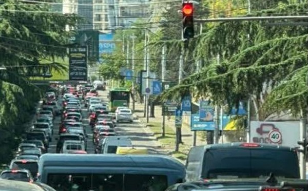 ვაკეში საავტომობილო მოძრაობის შეზღუდვასთან დაკავშირებით თბილისის მერია განცხადებას ავრცელებს