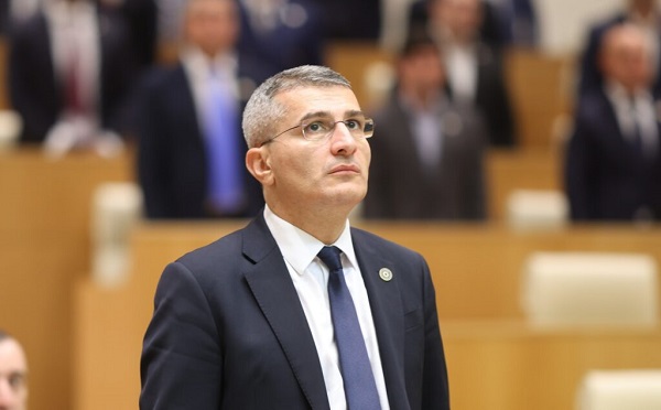 რატომ ხდება ისე, რომ პოზიციათა თანხვედრის მიუხედავად, აშშ-ის ახლად არჩეული პრეზიდენტისა და ადმინისტრაციისგან ერთი სიტყვაც არ თქმულა საქართველოზე - მამუკა მდინარაძე