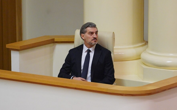მიხეილ ყაველაშვილმა პარლამენტის რიგგარეშე სესია მოიწვია