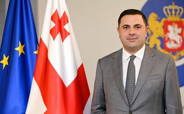 სუს-მა ეკონომიკისა და მდგრადი განვითარების მინისტრის ყოფილი მოადგილე რომეო მიქაუტაძე დააკავა