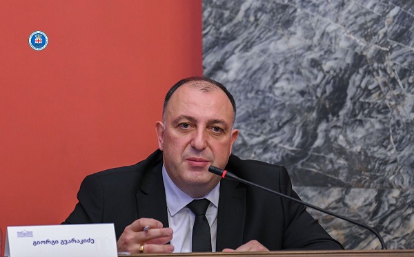 პარლამენტმა საქართველოს გენერალურ პროკურორად გიორგი გვარაკიძე აირჩია