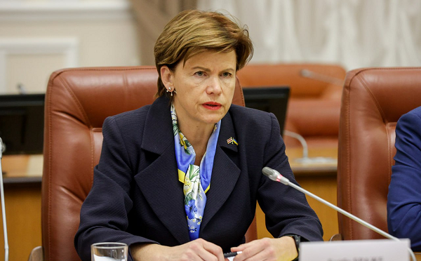 ლატვია მკაცრად გმობს პოლიტიკურად მოტივირებული განაჩენების საფუძველზე ოპოზიციონერი ლიდერების დაპატიმრებას - ლატვიის საგარეო საქმეთა მინისტრი