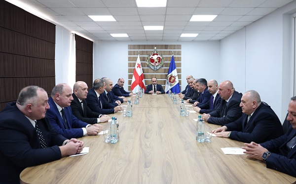 გეკა გელაძემ გურიასა და სამეგრელოში სამუშაო შეხვედრები გამართა