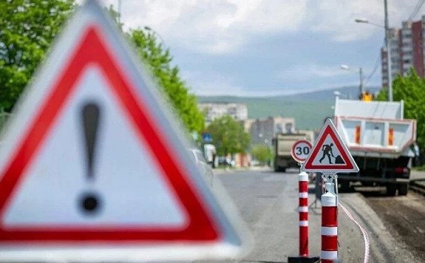 28 ივნისიდან, ინფრასტრუქტურული სამუშაოების გამო, თბილისის ზოგიერთ ქუჩაზე საავტომობილო მოძრაობა ნაწილობრივ შეიზღუდება