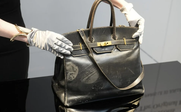 Hermès-ის ჩანთა, რომელიც ჯეინ ბირკინისთვის შეიქმნა, აუქციონზე 10 მილიონ დოლარად გაიყიდა