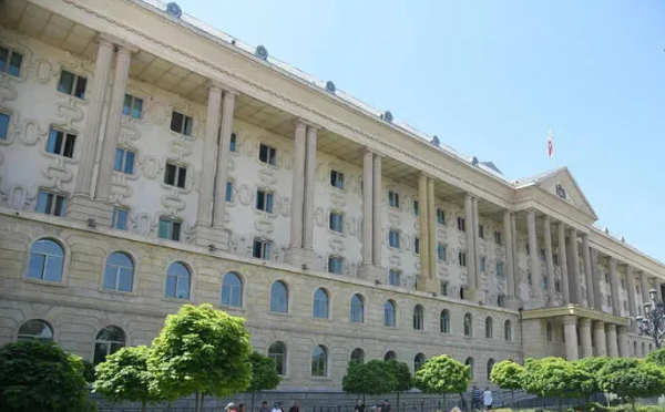 თვალჭრელიძის ქუჩაზე დაკავებული კიდევ ორი პირი სასამართლომ 5 000 – 5 000-ლარით დააჯარიმა