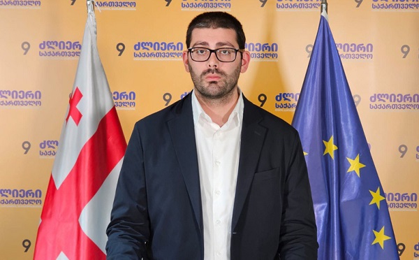 საბა ბუაძე "ლელოს" პოლიტსაბჭოს და თბილისის ორგანიზაციის თავმჯდომარის პოსტს ტოვებს
