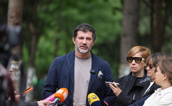 თვალჭრელიძის ქუჩაზე მისვლას არ ვაპირებ, ეს შენობა კერძო საკუთრებაა და მუნიციპალიტეტი არაფერ შუაშია - მათგან 9 ოჯახია თბილისში რეგისტრირებული, რომელთაც ქირით უზრუნველყოფა შევთავაზეთ, თუმცა მხოლოდ 2 დათანხმდა  - კახა კალაძე